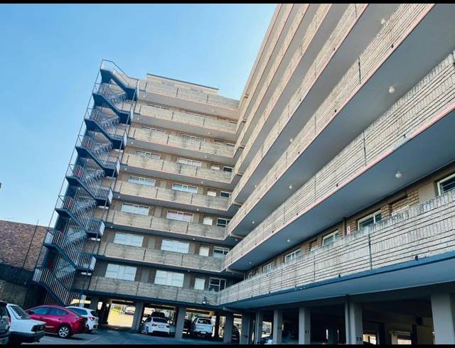 2 BEDROOM APARTMENT FOR SALE IN BENONI CENTRAL